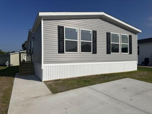 2025 CMH Manufacturing West, Inc. Mobile Home For Sale