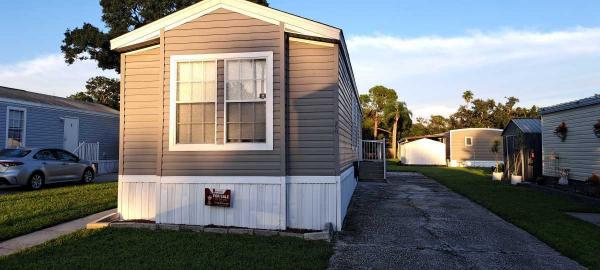  Mobile Home For Sale