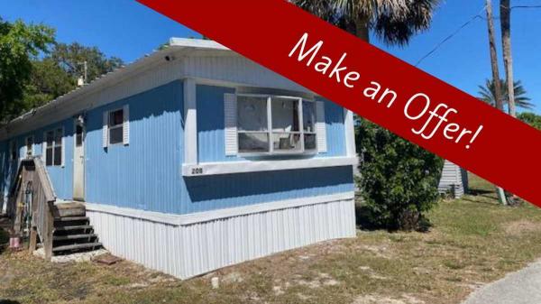 Photo 1 of 2 of home located at 1930 S Ridgewood Avenue, Lot 20B South Daytona, FL 32119