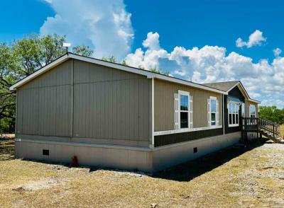 Mobile Home at 3112 County Road 2849 Taft, TX 78390