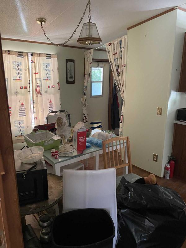 1996 Fleetwood Broadmore Mobile Home