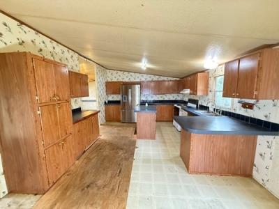 Photo 3 of 12 of home located at 9403 Grand Isle Ct Houston, TX 77044