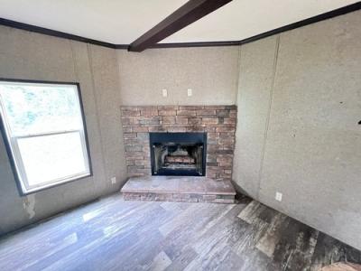 Photo 3 of 11 of home located at 36 Hicks Dr Cordova, AL 35550