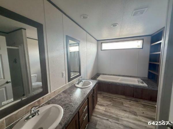 2025 FLEETWOOD Mobile Home For Sale