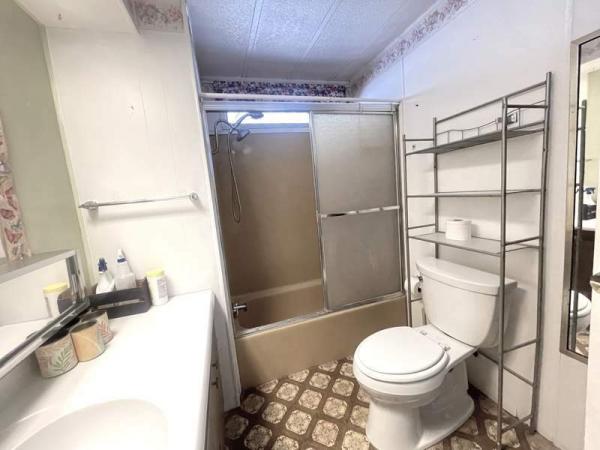 1974 UNK Manufactured Home