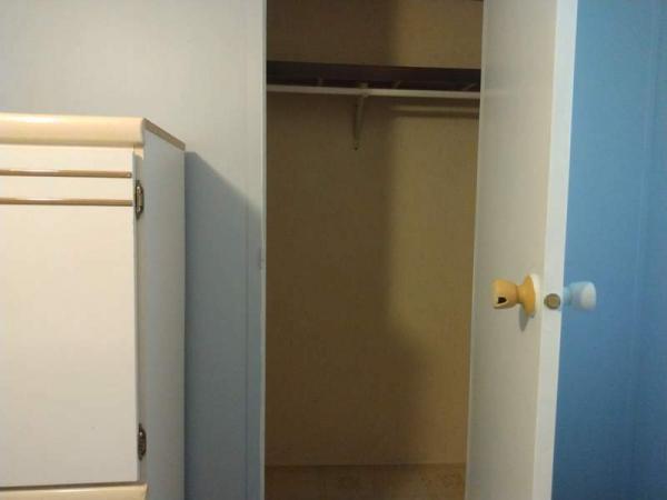 1989 NEWMO Manufactured Home