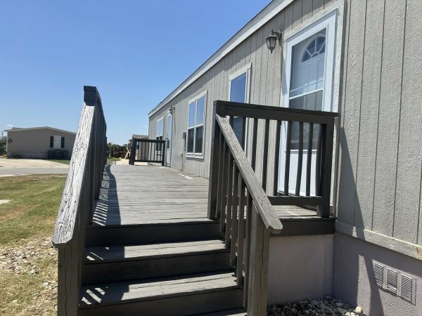 2015 Skyline 6724 Mobile Home