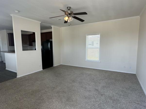 2015 Skyline 6724 Mobile Home