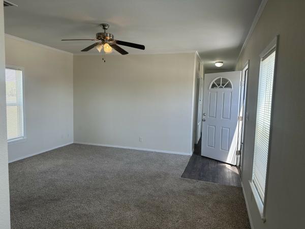 2015 Skyline 6724 Mobile Home