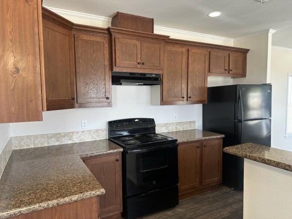 2015 Skyline 6724 Mobile Home