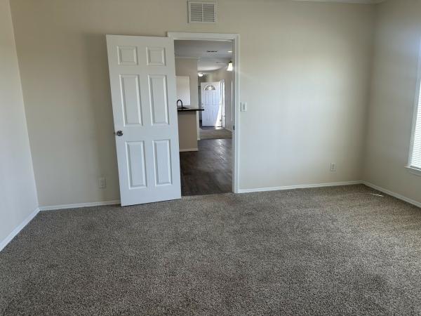 2015 Skyline 6724 Mobile Home