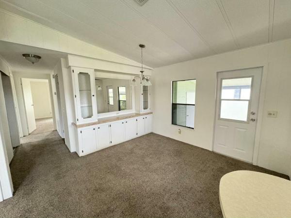 1984 HS BARR Manufactured Home