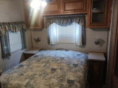 Photo 5 of 8 of home located at 900 Old Combee Rd 104 Lakeland, FL 33805