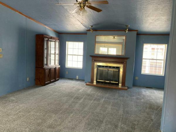1992 Skyline Glen Haven Manufactured Home