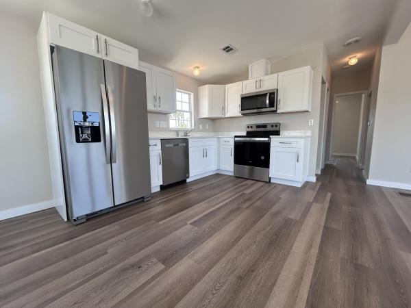 1998 Skyline 1U610821L Mobile Home