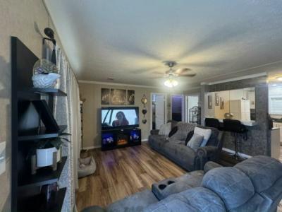 Photo 4 of 10 of home located at 1234 Reynolds Road, #137 Lakeland, FL 33801