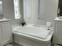 1990 FLEE Manufactured Home