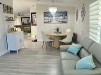 1990 FLEE Manufactured Home