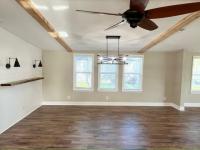 1986 Barrington Manufactured Home
