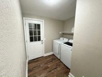 1986 Barrington Manufactured Home