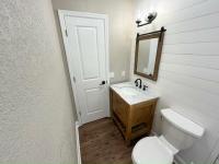 1986 Barrington Manufactured Home