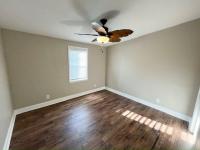 1986 Barrington Manufactured Home