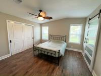 1986 Barrington Manufactured Home