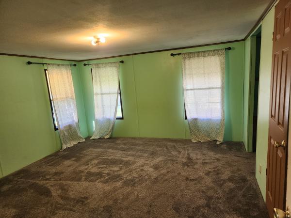 1986 Redman 112M1602 Mobile Home