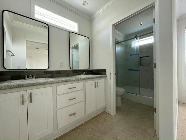 2025 Skyline - Ocala Silver Springs* Mobile Home