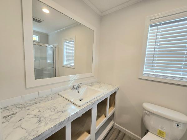 2025 Clayton 56GEM16522A Mobile Home