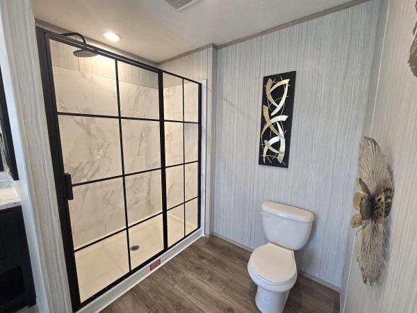 2025 Clayton 56GEM16703AH25 Mobile Home