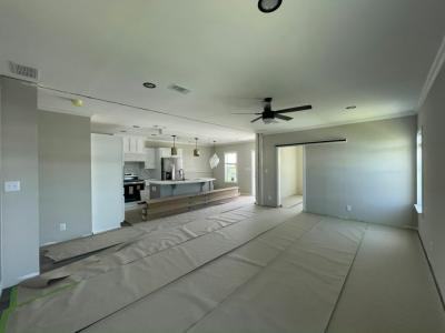 Photo 2 of 10 of home located at 971 Desirade Avenue Venice, FL 34285