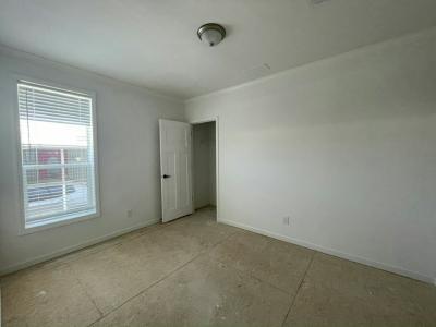 Photo 5 of 12 of home located at 409 Bimini Avenue Venice, FL 34285