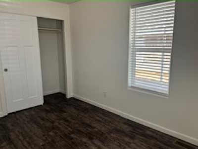 Photo 6 of 7 of home located at 10960 N 67th Avenue #74 Glendale, AZ 85304