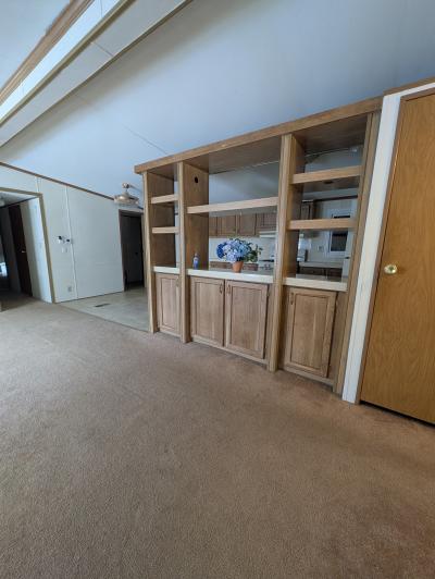 Photo 4 of 12 of home located at 125 Linden Blvd Mason, MI 48854