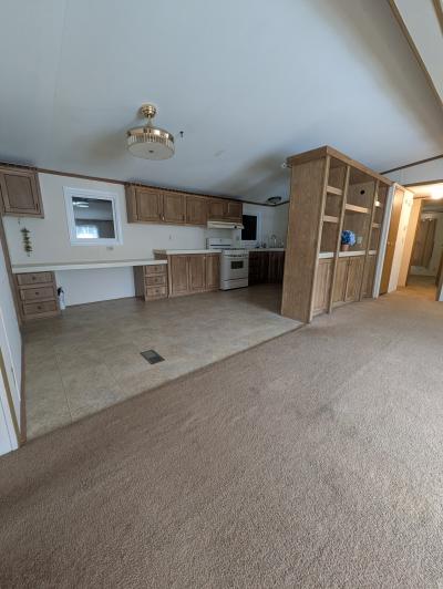 Photo 5 of 12 of home located at 125 Linden Blvd Mason, MI 48854