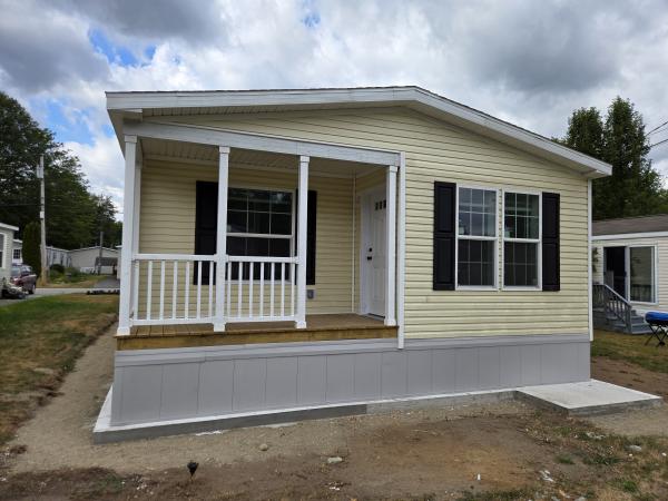2025 Champion Oasis 1184 Mobile Home