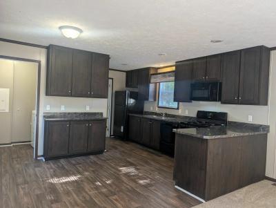 Mobile Home at 10163 Clouchester Rd Lot 417 Indianapolis, IN 46234