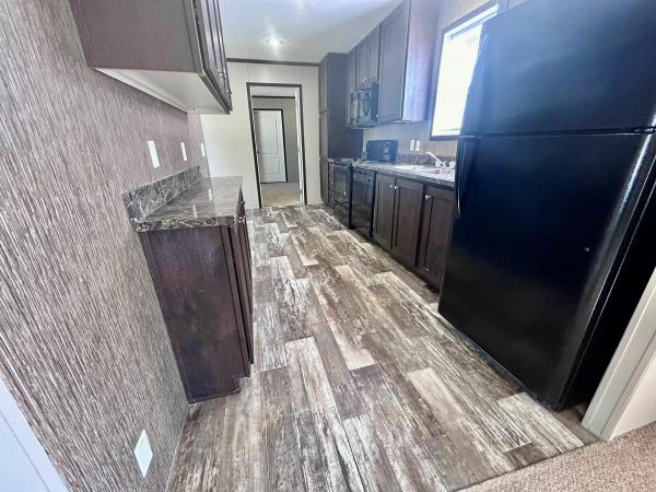 2019 Clayton Homes Inc Pulse Mobile Home