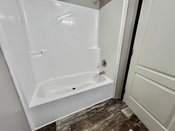 2019 Clayton Homes Inc Pulse Mobile Home