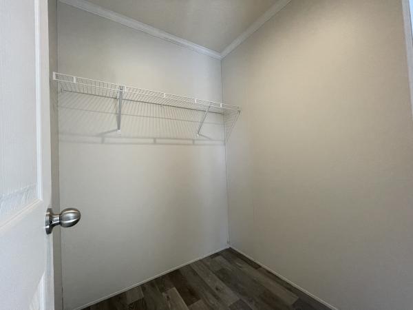 2022 Champion - Topeka Mobile Home