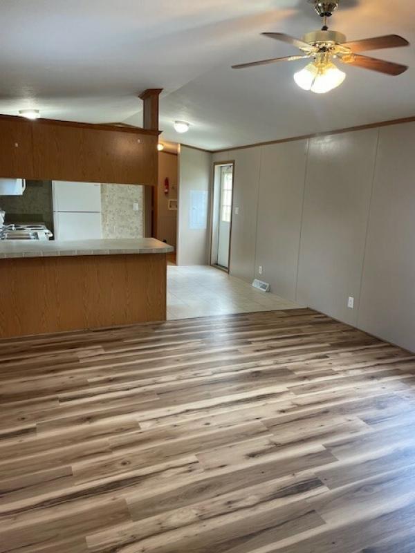 2007 SKYLINE 112E Mobile Home For Rent