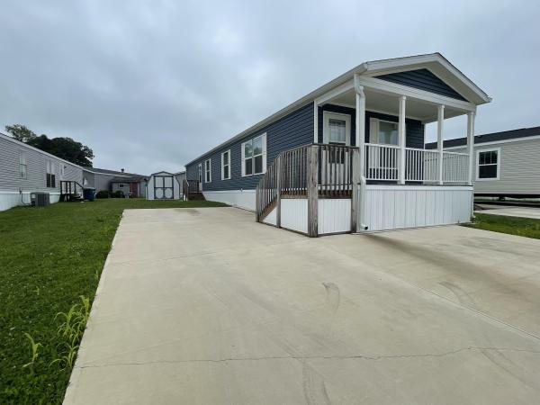 2022 Clayton 161 96PLH16763VH22S  Home