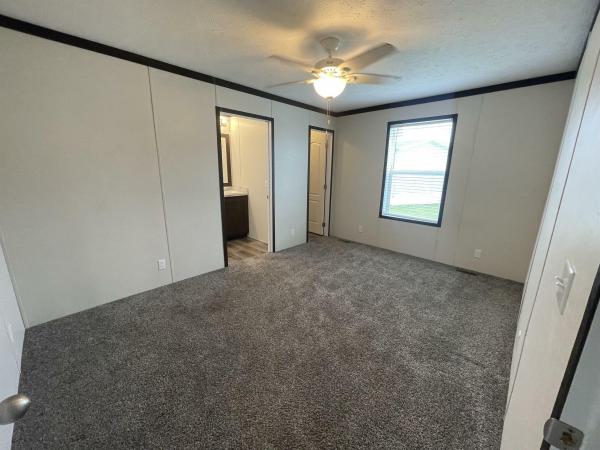 2022 Clayton 161 96PLH16763VH22S  Home