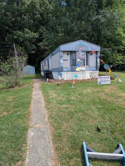 Mobile Home at 8210 Thornbury Drive New Salisbury, IN 47161