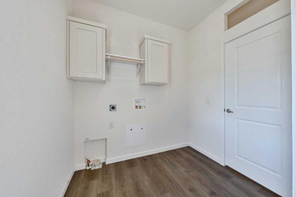 2025 Creekside Manor 3522D Manufactured Home
