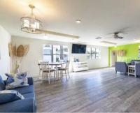 1963 NEWM Mobile Home