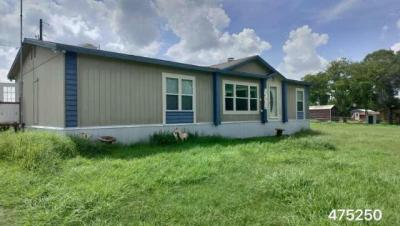 Mobile Home at 316 County Road 181 Hallettsville, TX 77964