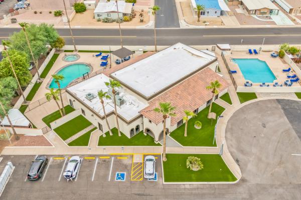 1984 Palm Harbor Manufactured Home