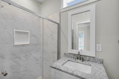 Photo 4 of 7 of home located at 149 Paradise Way Islamorada, FL 33036